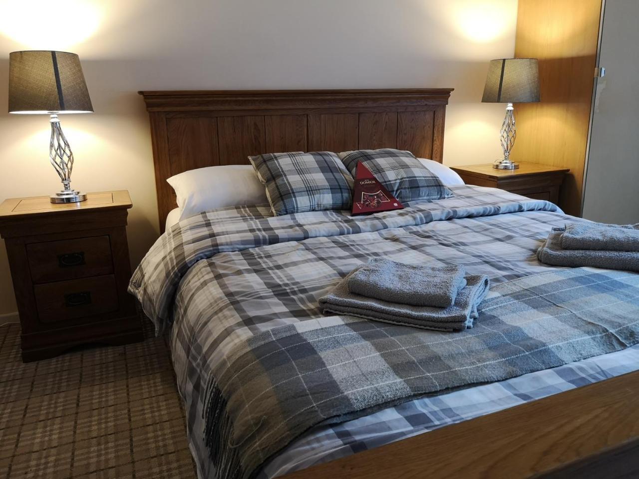 Parkview Guest House Glasgow Balloch Esterno foto